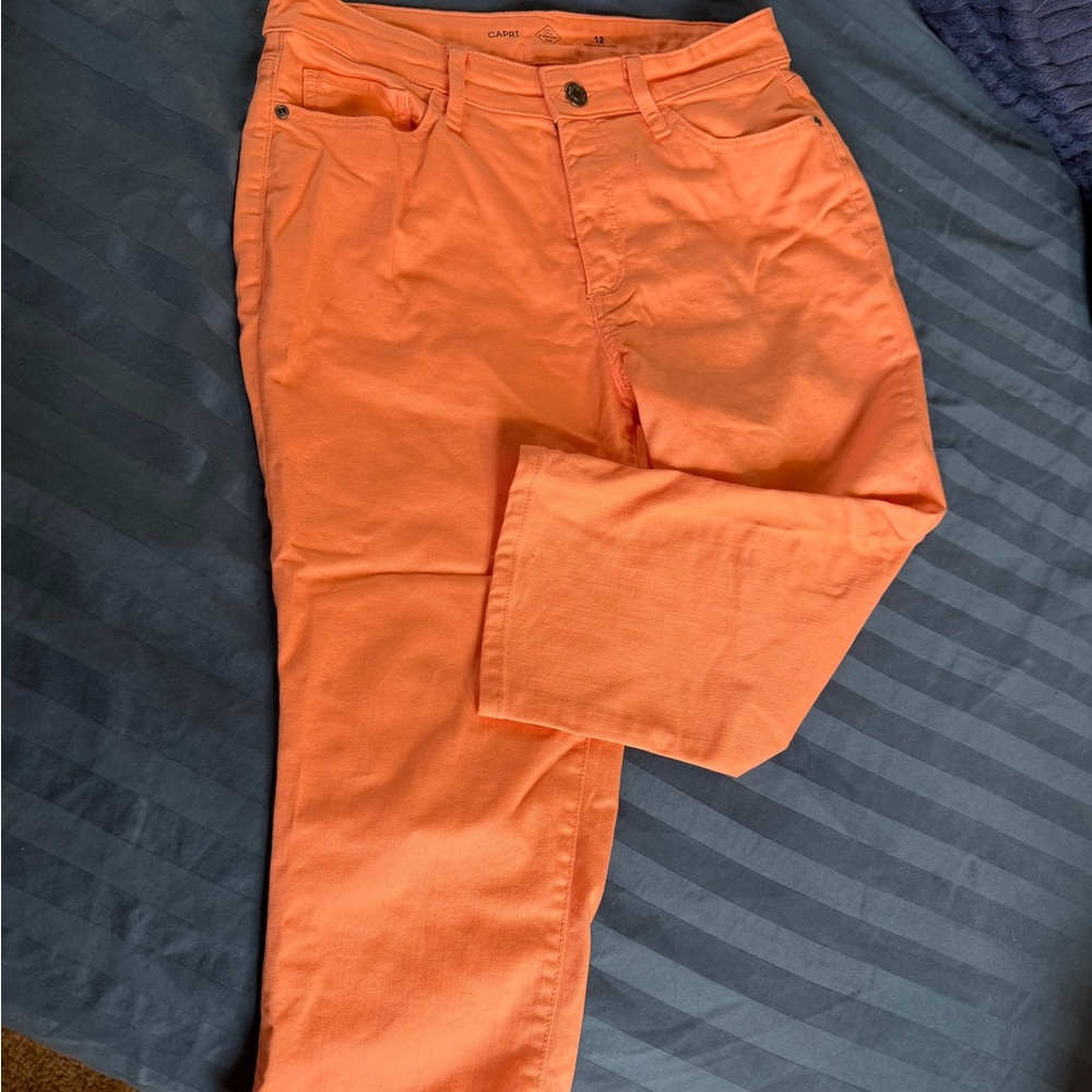 St. John's Bay Orange Capris
